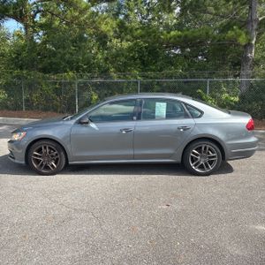 صورة 3 لـ 2019 Volkswagen PASSAT WOLFSBURG