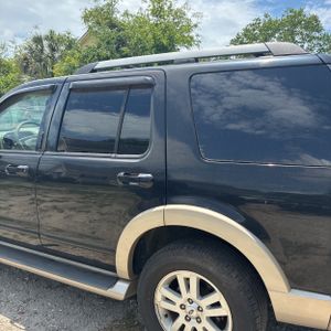 FORD EXPLORER EDDIE BAUER - 6