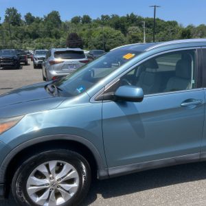 2013 Honda CR-V EX-L photo 2