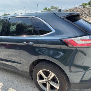 FORD EDGE SEL - 6