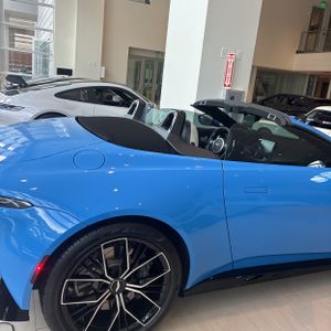 2021 Aston Martin VANTAGE BASE 照片 9