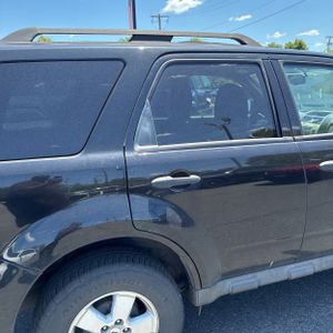FORD ESCAPE XLT - 9