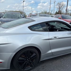 FORD MUSTANG ECOBOOST PREMIUM - 9