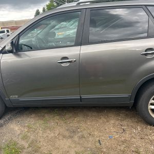 صورة 3 لـ 2014 KIA SORENTO LX