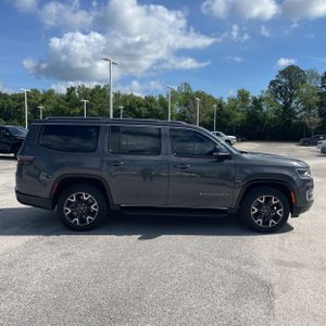 JEEP WAGONEER SERIES III - 10