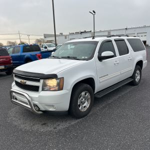 CHEVROLET SUBURBAN LT - 1