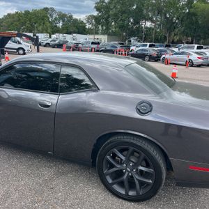 DODGE CHALLENGER SXT - 6