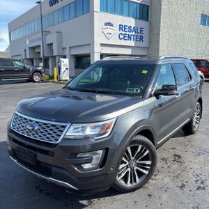 FORD EXPLORER PLATINUM - 1