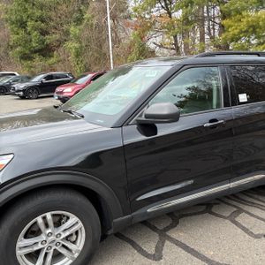 FORD EXPLORER XLT - 2