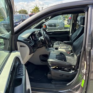 2020 Dodge GRAND CARAVAN SXT — миниатюра 32