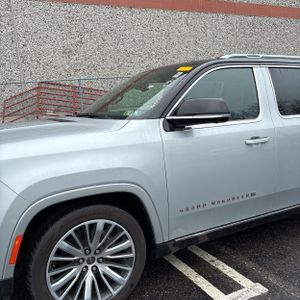 JEEP GRAND WAGONEER L SERIES III - 2