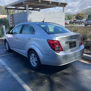 CHEVROLET SONIC LT AUTO - 5