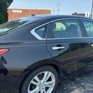 2013 Nissan ALTIMA 3.5 SL — фото 9