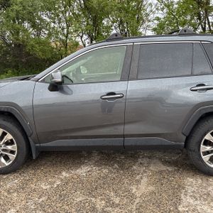 TOYOTA RAV4 - 4
