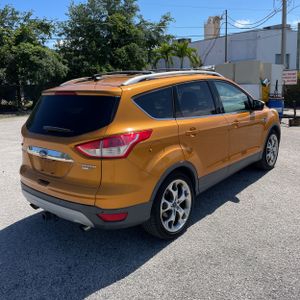 FORD ESCAPE TITANIUM - 8