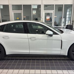 PORSCHE PANAMERA 4 - 10