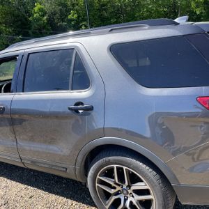 FORD EXPLORER SPORT - 6