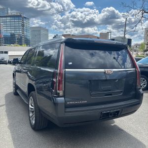 CADILLAC ESCALADE ESV LUXURY - 5