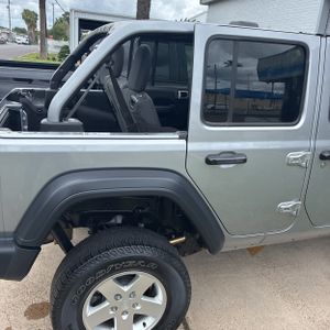 JEEP WRANGLER UNLIMITED SPORT ALTITUDE 4X4 - 7