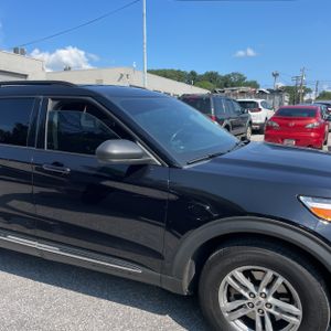 2022 FORD EXPLORER XLT — миниатюра 11