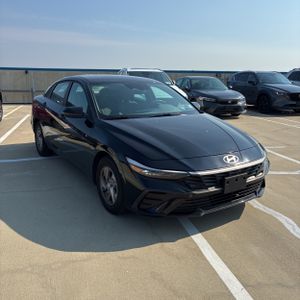 2025 Hyundai ELANTRA SE — миниатюра 12