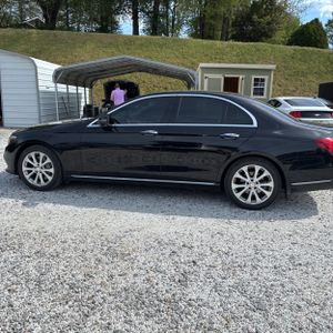 MERCEDES-BENZ E-CLASS - 3