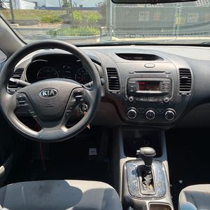2017 KIA FORTE LX — миниатюра 36