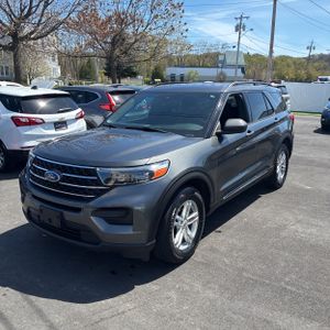 FORD EXPLORER XLT - 1