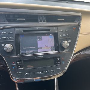 2015 Toyota AVALON LIMITED thumbnail 37
