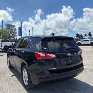 Chevrolet Equinox LS - 5