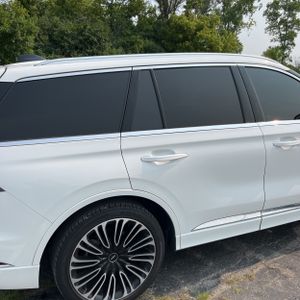 صورة 9 لـ 2025 Lincoln AVIATOR BLACK LABEL