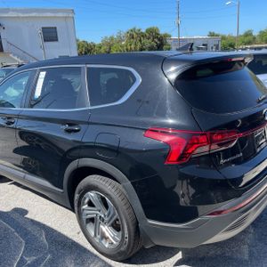 HYUNDAI SANTA FE SE - 4