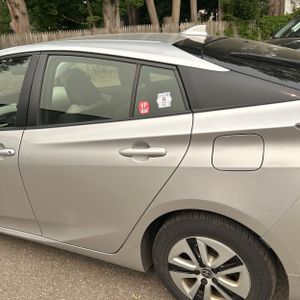 2017 Toyota PRIUS THREE 照片 6