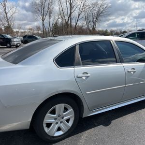 CHEVROLET IMPALA LS - 9