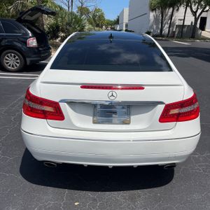 MERCEDES-BENZ E-CLASS - 7