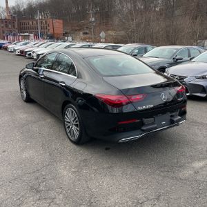 MERCEDES-BENZ CLA - 5