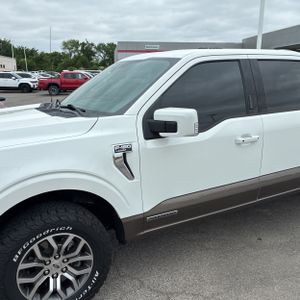 FORD F-150 LARIAT - 2