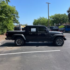JEEP GLADIATOR SPORT - 10