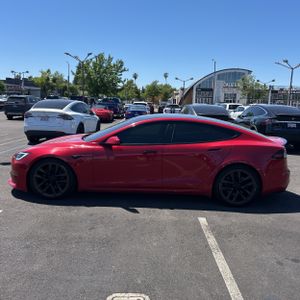 TESLA MODEL S PLAID - 2