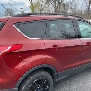 FORD ESCAPE SE - 9