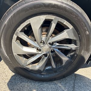 صورة مصغرة 18 لـ 2015 Nissan ROGUE SL