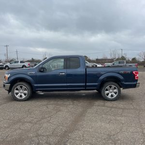 FORD F-150 XLT - 3