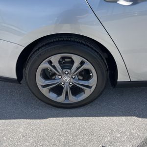 2024 Honda ACCORD EX 缩略图 19