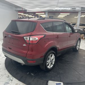FORD ESCAPE SE - 8