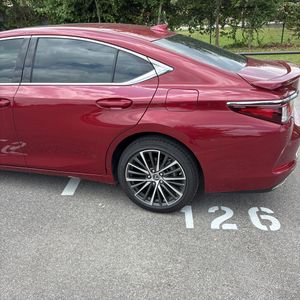 صورة مصغرة 58 لـ 2025 Lexus ES 350 BASE