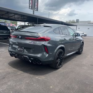 2025 BMW X6 M 照片 8