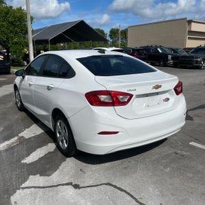 2018 Chevrolet CRUZE LS MANUAL — фото 5