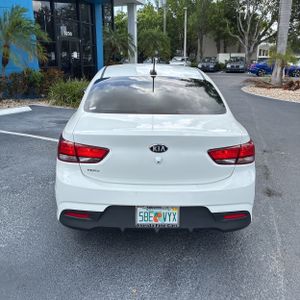 2020 KIA RIO LX photo 7