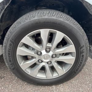 2016 Toyota SEQUOIA LIMITED — миниатюра 20