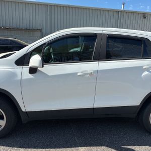 CHEVROLET TRAX LS - 4